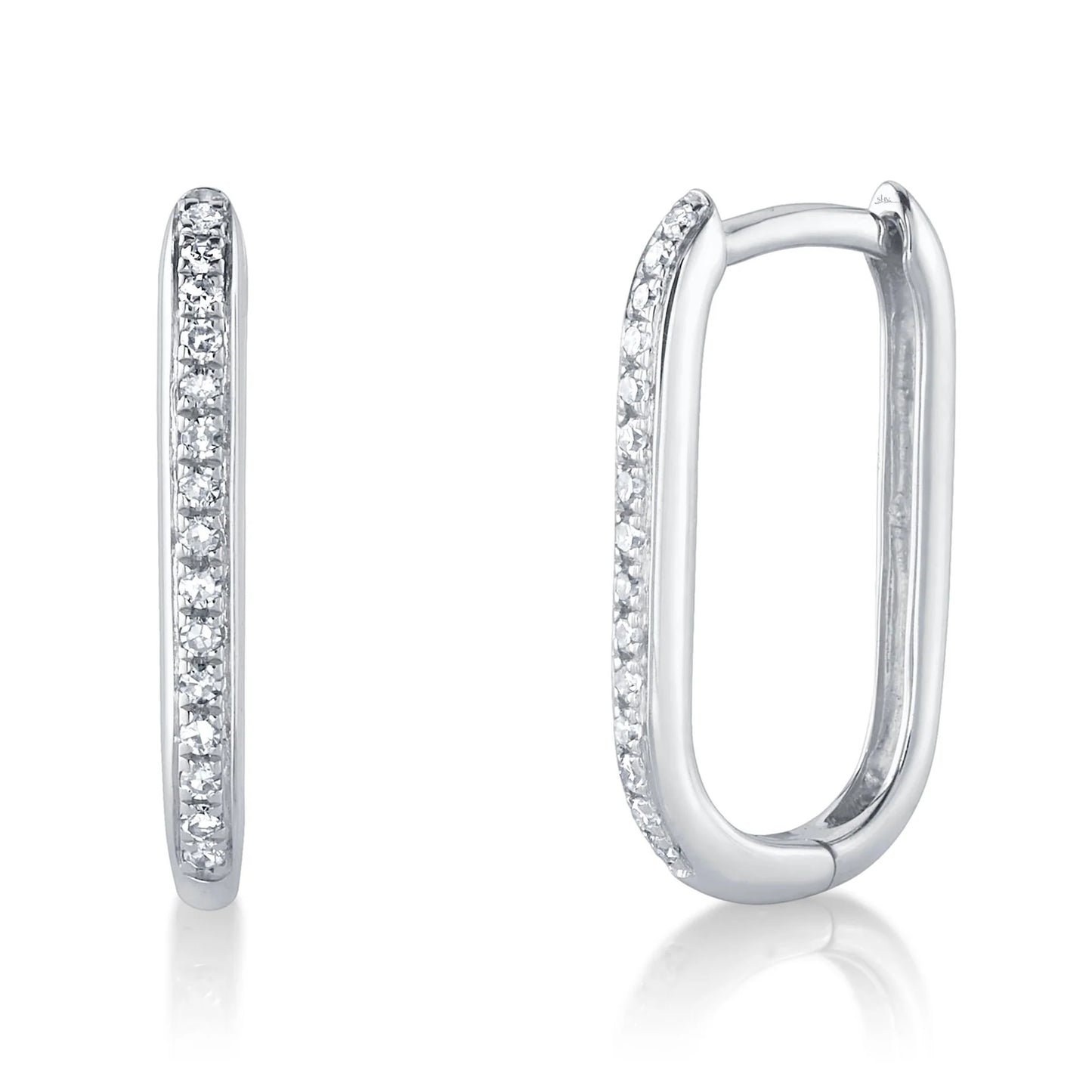 Elegant 0.08CT Diamond Oval Hoop Earring: Timeless Sparkle